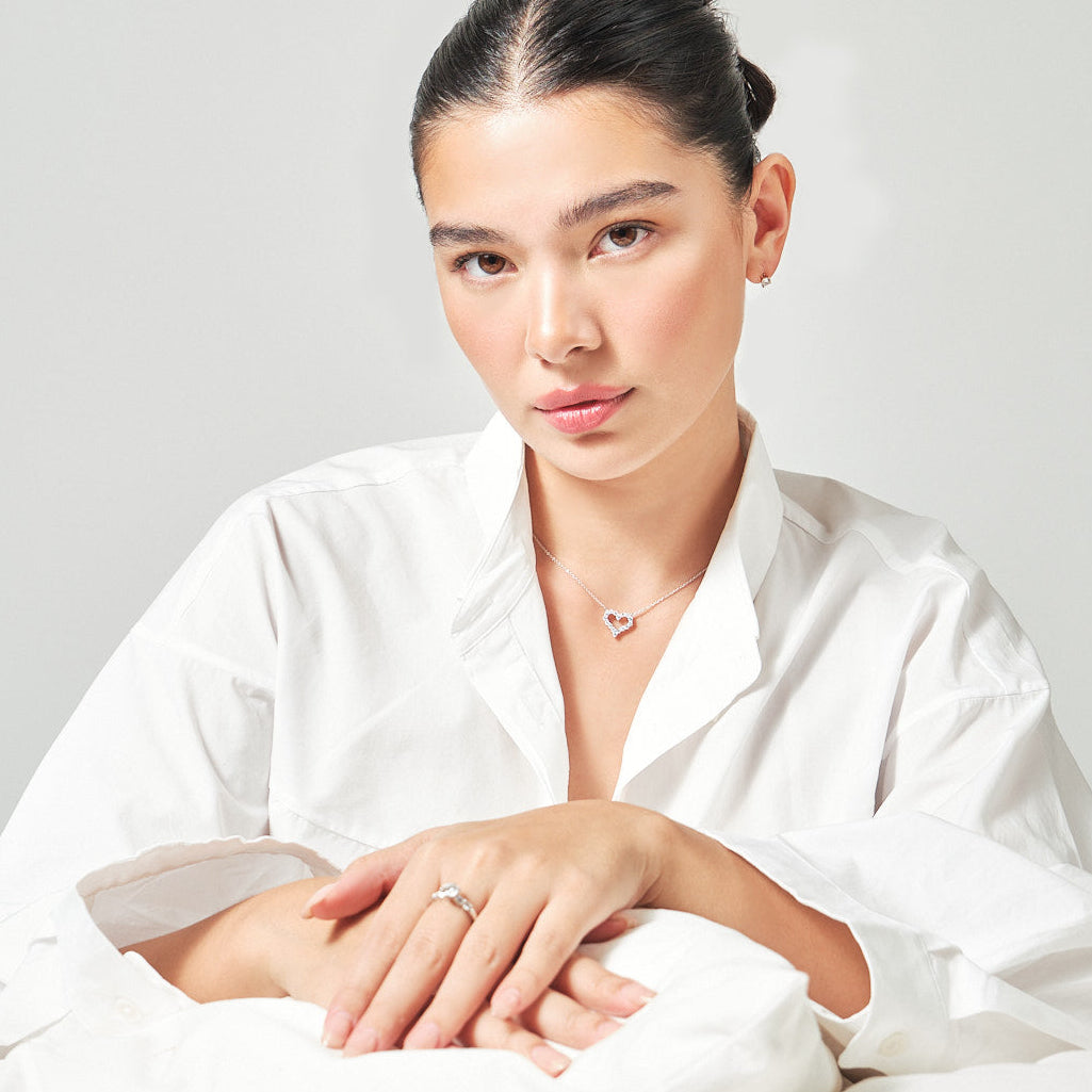 VERA Engagement Ring (Half-Eternity)