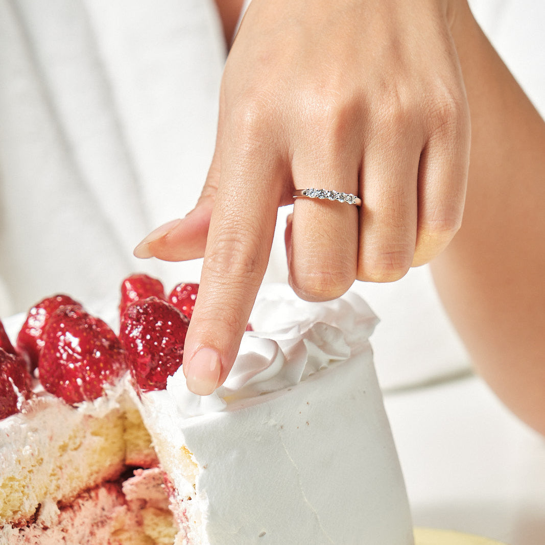 ODETTE Ring (Half-Eternity)